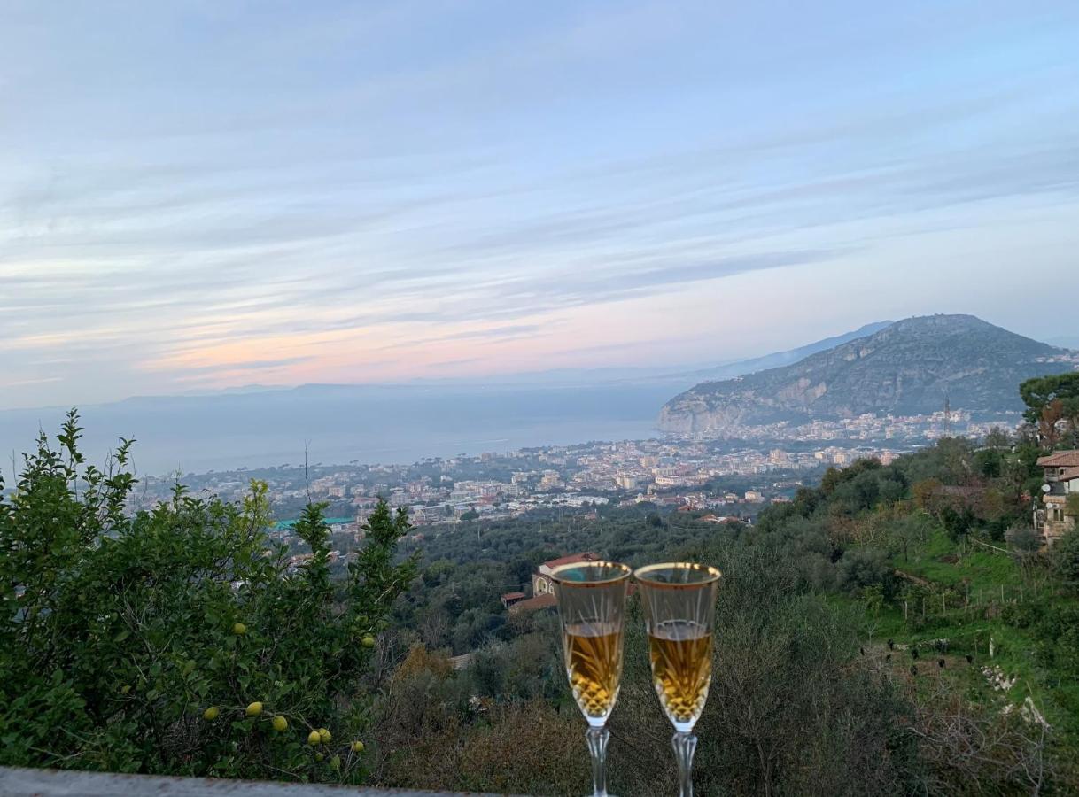Bed and Breakfast Sunrise Luxury Experience Piano di Sorrento Exterior foto